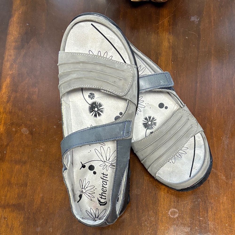 Therafit Women's Gray Comfort Sandals size9.5